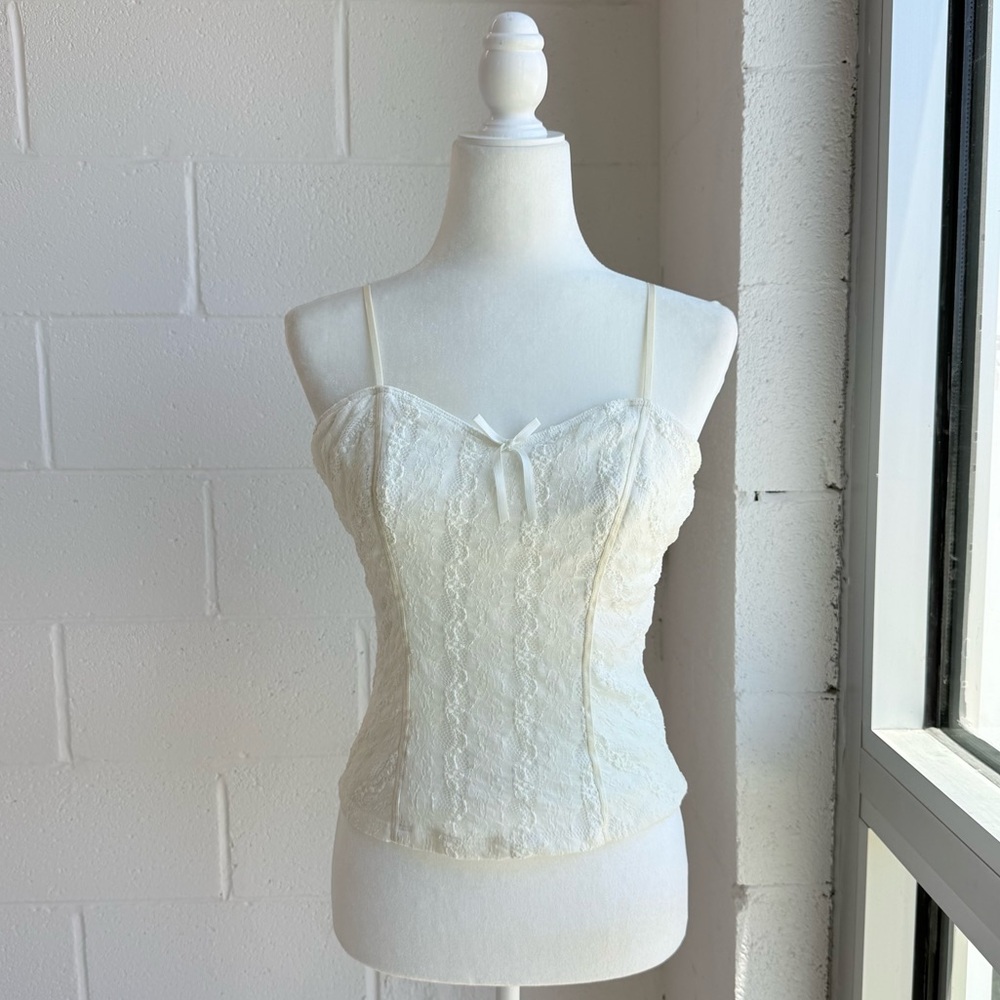 Women’s floral lace halter tank top